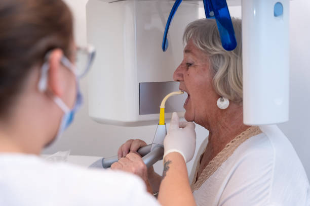 Best Walk-In Emergency Dentist in Oak Hills, CA